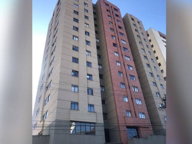 #1754 - Apartamento para Venda em Curitiba - PR - 1