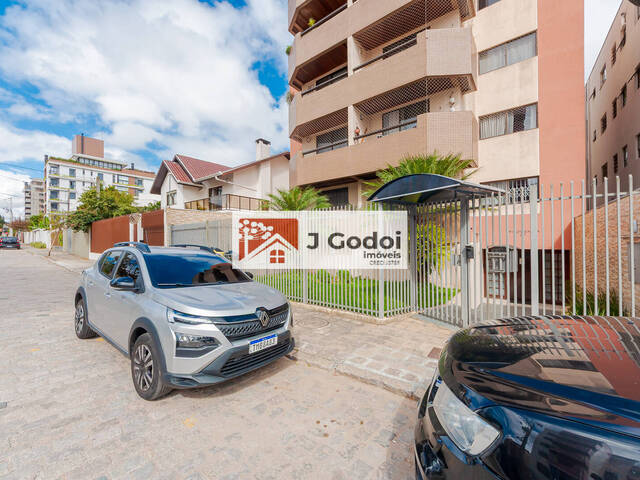 #2112 - Apartamento para Venda em Curitiba - PR