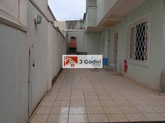 #2202 - Sobrado para Venda em Curitiba - PR - 2
