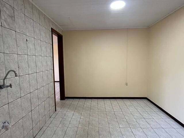 Casa para Locação em Curitiba - 5