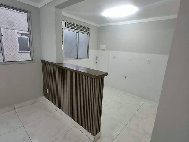 #2240 - Apartamento para Venda em Curitiba - PR