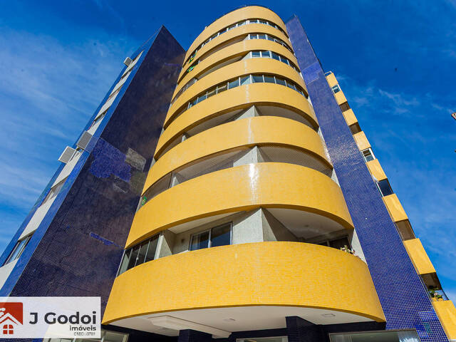#2243 - Apartamento para Venda em Curitiba - PR