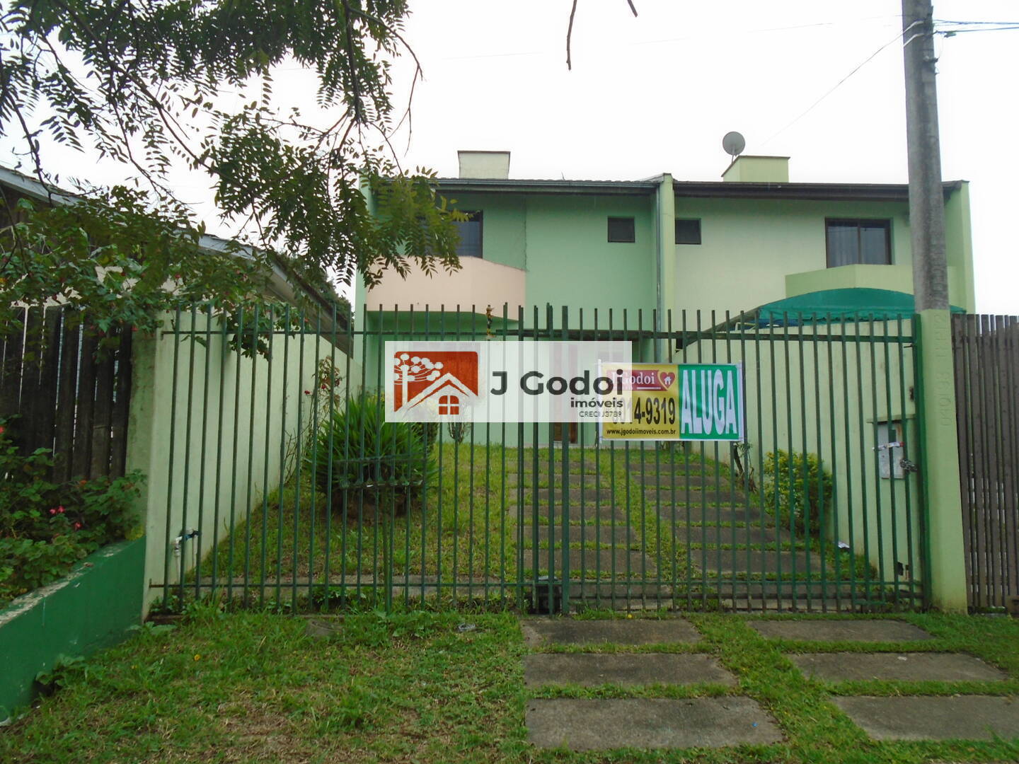 Sobrado para alugar com 3 quartos, 180m² - Foto 2
