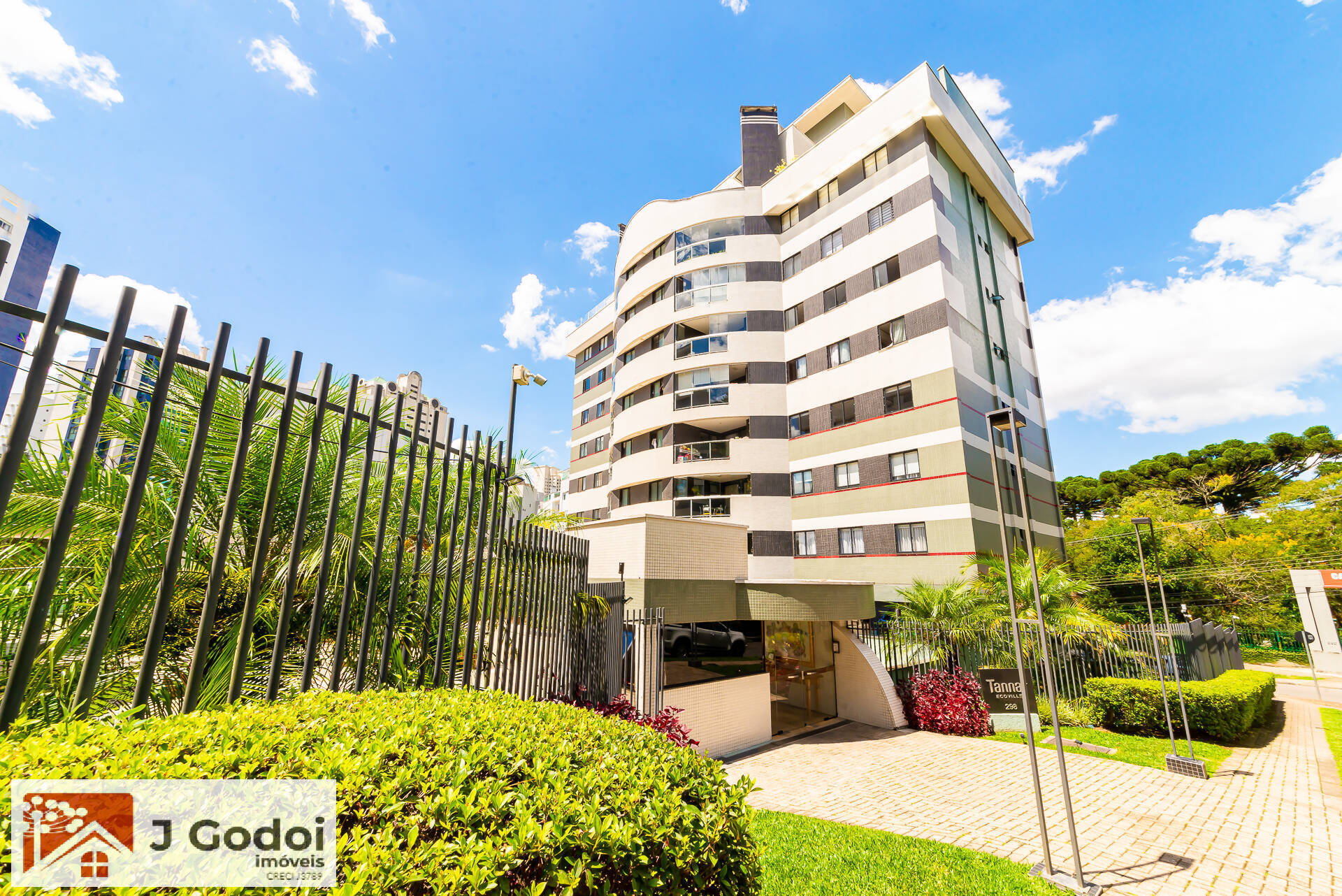 Apartamento, 3 quartos, 100 m² - Foto 2