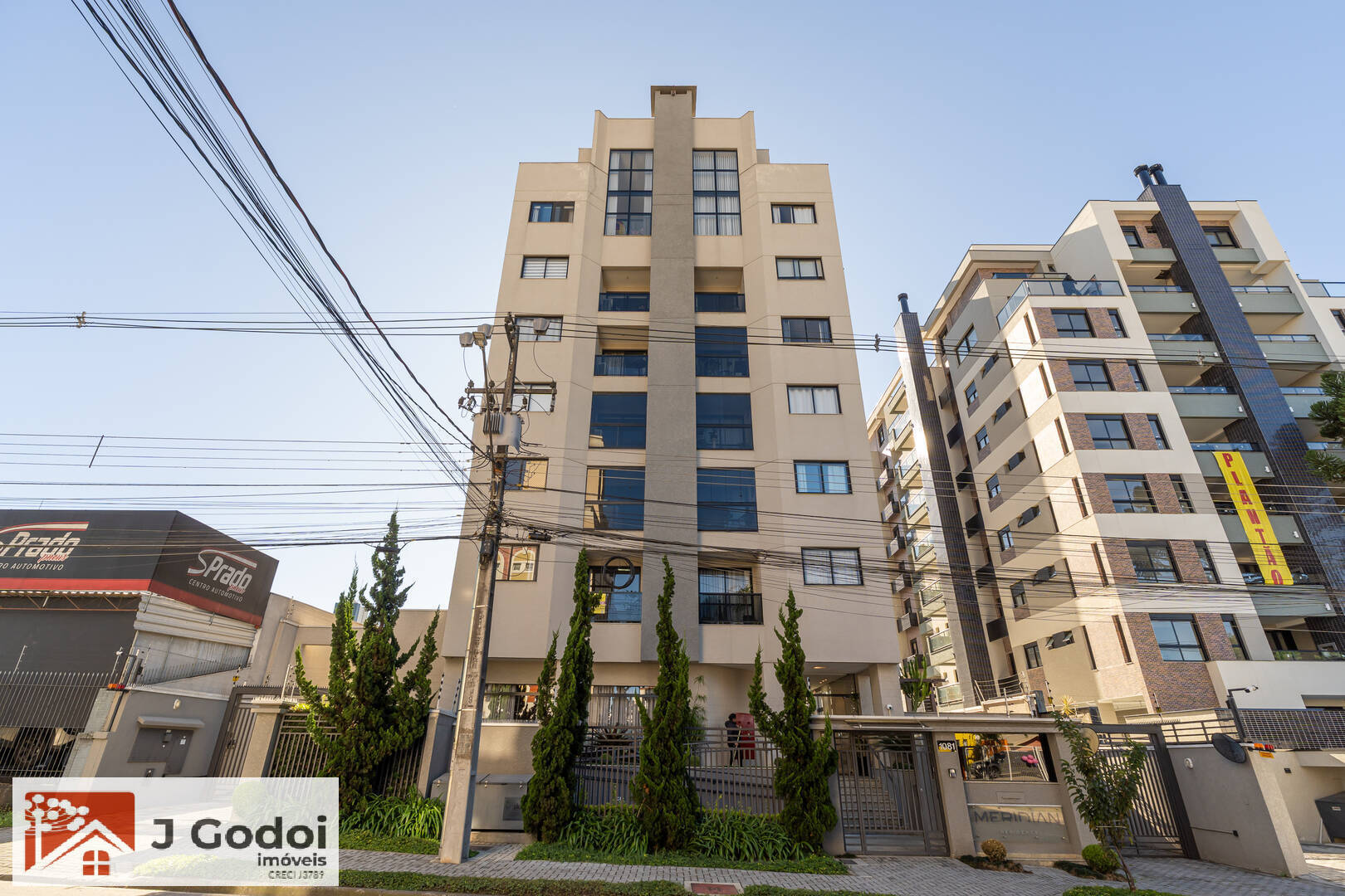 EXCELENTE APARTAMENTO - BACACHERI - 2 DORM ( 1 SUÍTE)